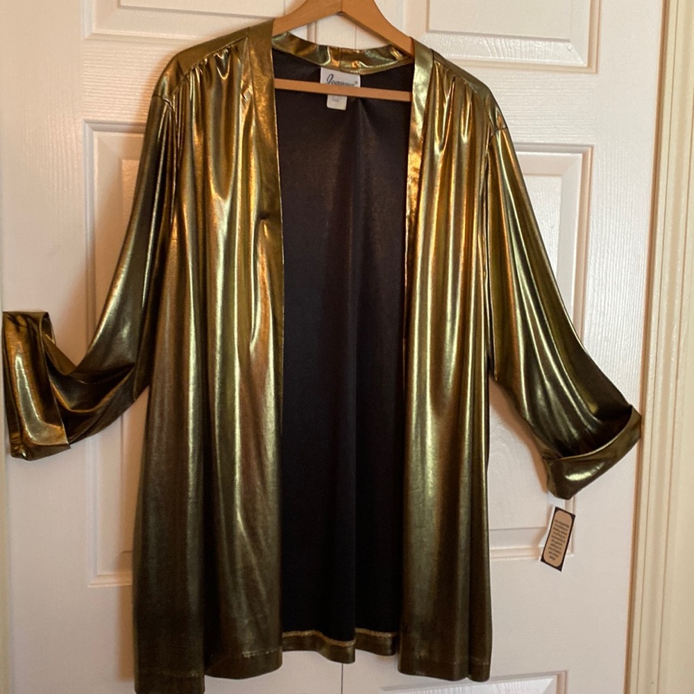 Gold Lame Vintage Plus Size Women’s Wrap with 3/4 Length Sleeve